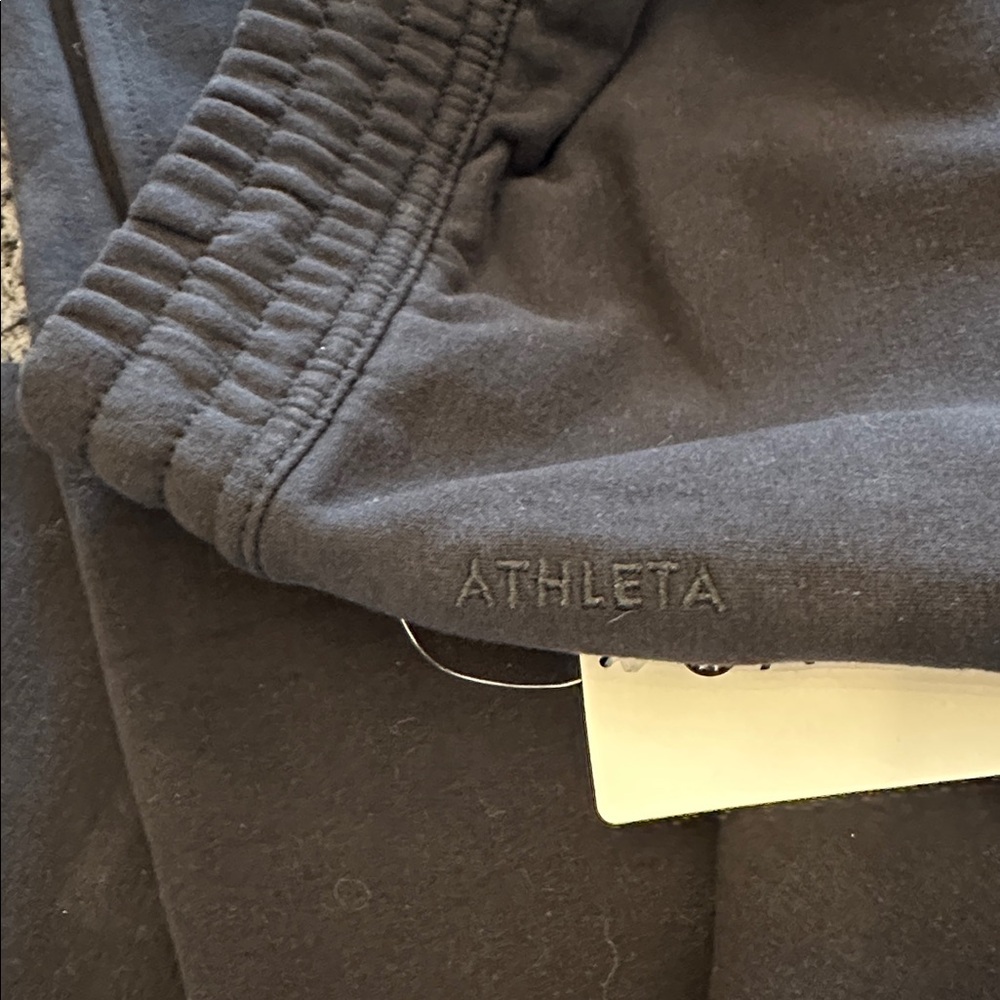 NWT Athleta Forever Fleece High Rise Jogger // Black Size Large Tall - Picture 9 of 12